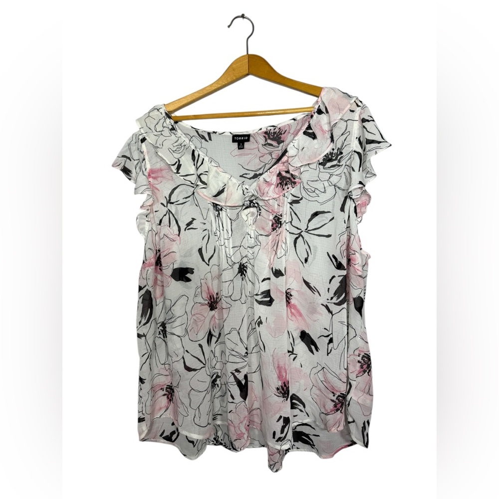 Torrid Women’s Plus Size Floral Blouses Bundle Lot Size 3XL - Picture 2 of 7